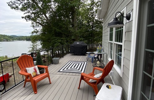 Averill Park Cottage | Lake Cottage - 15 Minutes to Jiminy Peak Ski Resort, Albany, Troy