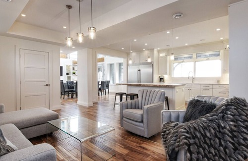 Dunnville Cottage | Lake Erie Waterfront Cottage near Niagara Wine Region