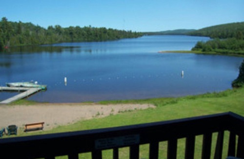 Copper Harbor Condo | Lake Fanny Hooe Resort-2 Bed With Balcony #12 1 Bedroom Hotel Room by RedAwning