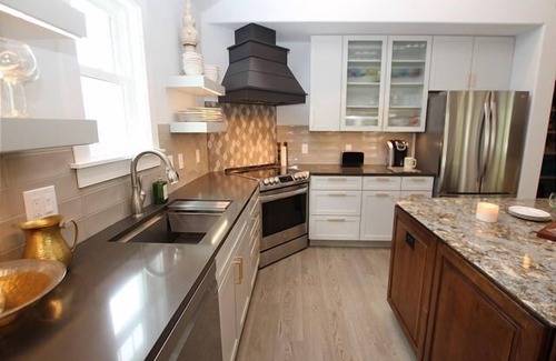 Country Club Estates House | Lake Front Pet Friendly Rehoboth Beach Home Sleeps 8