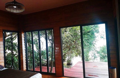 Khuan Khanun Hotel | Lake House