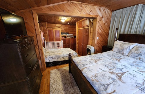 Richfield Springs Cabin | Lake House