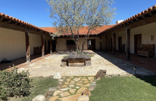 Lake Isabella House | LAKE & MOUNTAIN VIEWS, RIVER RAFTING, BOATING, SKIING