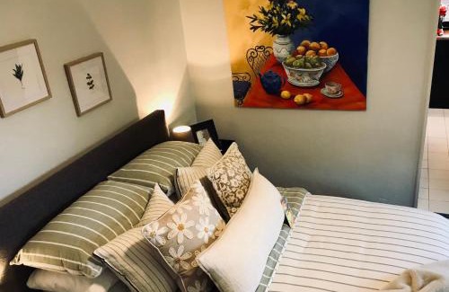 Carey Bay Apartment | Lake Retreat & Pool Carey Bay