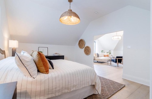 Barrie Apartment | Lake Simcoe Loft with Beach Access