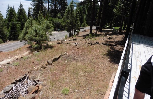 Lake Almanor Country Club Cabin | Lake Almanor County Club sleeps ten people beautiful view of lake off huge deck