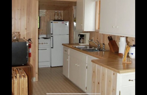 Tower Cottage | Lake Vermilion 1 br Cottage + Bunkhouse