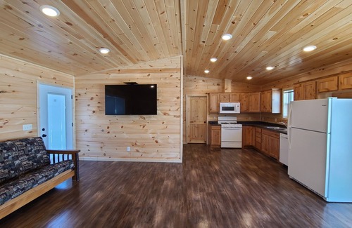 Puposky Cabin | Lake view cabin with all the amenities of the resort and pet friendly
