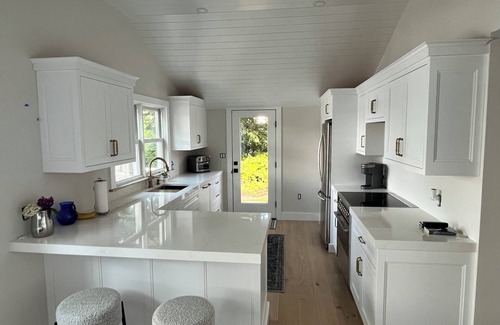 Centerville House | Lake Wequaquet House .Feet from the Water, newly renovated