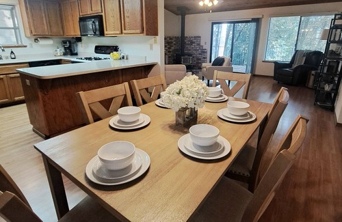 Pollock Pines Cabin | Lake, Winery, Apple Hill