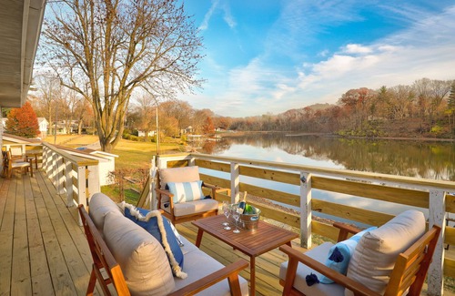 Decatur House | Lakefront 5BR - Fire Pit, Kayaks, Game Room, Water Toys, & More!