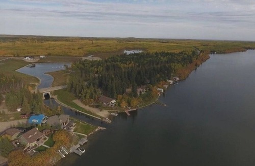 Loon Lake House | Lakefront Cabins for Rent, with private marina - Cabin 7