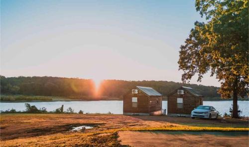 Mead House | Lakefront Cedar Cabin - 8