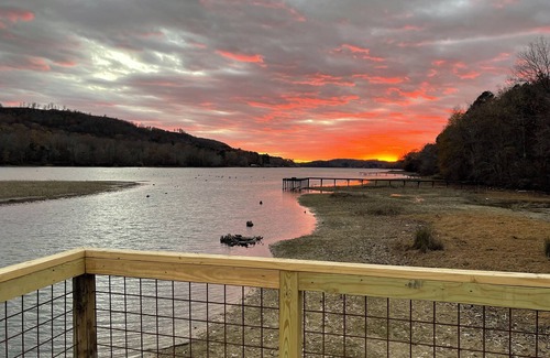 Cedar Bluff House | Lakefront home in Cedar Bluff, Alabama.