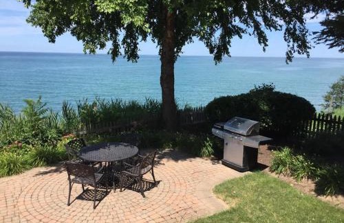 Madison-on-the-Lake House | Lakefront Home in Madison - Private Beach
