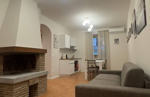 Lake Bracciano Apartment | LAKEFRONT IN THE HISTORIC CENTER