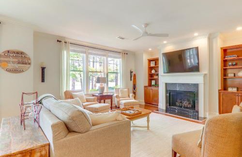 Lake Oconee Apartment | Lakefront Oconee Vacation Rental with Patio and Views!
