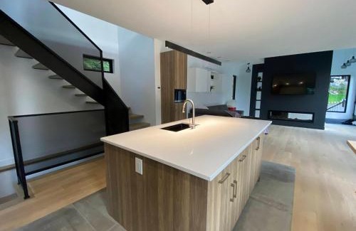 La Minerve Ski Chalet | Lakefront-Spa-Luxury in true nature!