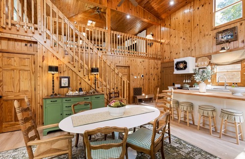 Silver Point House | Lakeside 3 BR Retreat - Huge Decks, 1 mile from Hurricane Marina & Beach