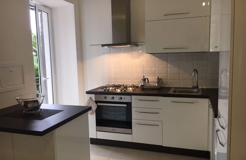 Licola Apartment | Lakeside apartment in Lucrino,Pozzuoli
