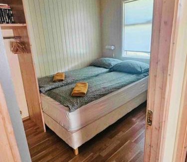 Selfoss House | Lakeside cabin in Thingvellir #2
