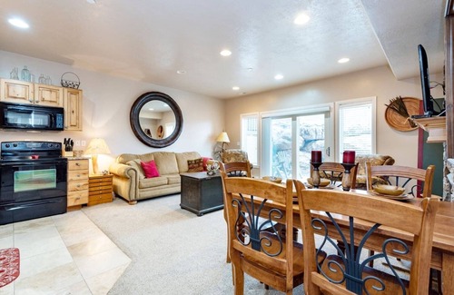 Ogden Apartment | Lakeside Escape LS 36B 2 BR |Pool |Hot Tub|Game Rm