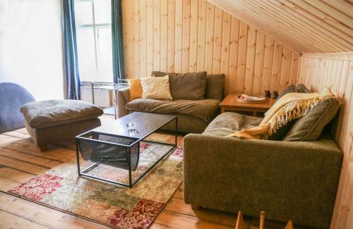 Ramvik House | Lakeside Guesthouse, Lillstugan
