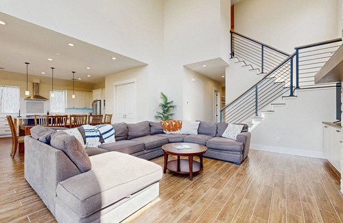Canyon Lake House | Lakeside Serenity with Private Waterfront Access on Canyon Lake