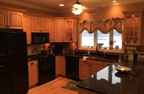 Hopatcong House | Lakeside Style and Luxury