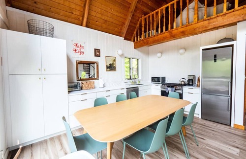 Tolland House | Lakeview Cottage on Otis Reservoir