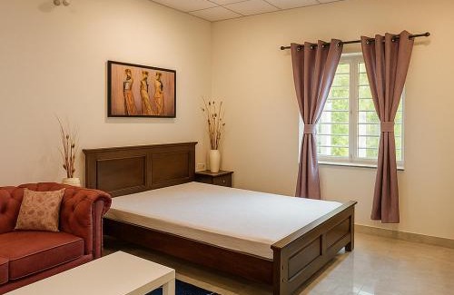 Panch Batti Hotel | Lal Cottage