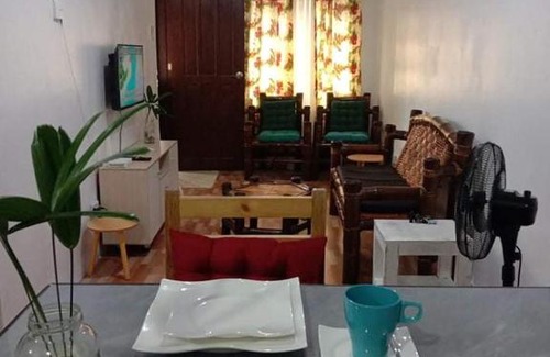 Olongapo Apartment | Laly's B5-17 Home New Cabalan - 10km to SBMA