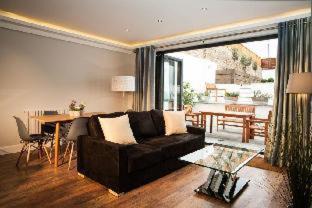 Hammersmith Broadway Apartment | Lamington Apartments - London Hammersmith
