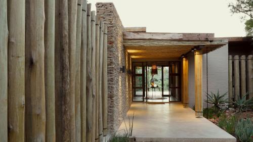 Belfast Villa | Lamula Lodge 42-43 at Elephant Point