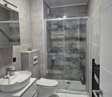 Tuzla Apartment | Lana Apartmani Autor