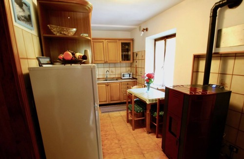 Granaglione House | LANDED IN AN ENCHANTED VALLEY