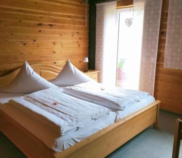 Emskirchen Hotel | Landgasthaus Zum Erlengrund