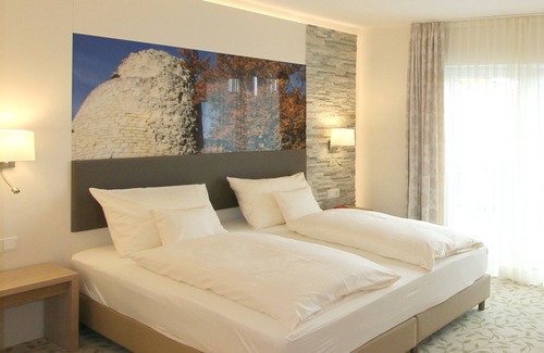 Laucheim Hotel | Landgasthof Hotel Sonne Röttingen