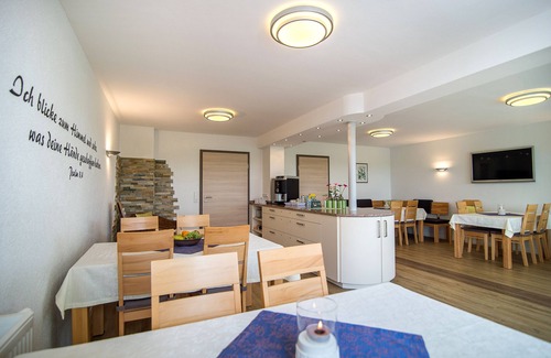 Rothenburg ob der Tauber Apartment | "landhaus Rothenburg" - Modernes Haus in Freier Natur vor den Toren Rothenburgs