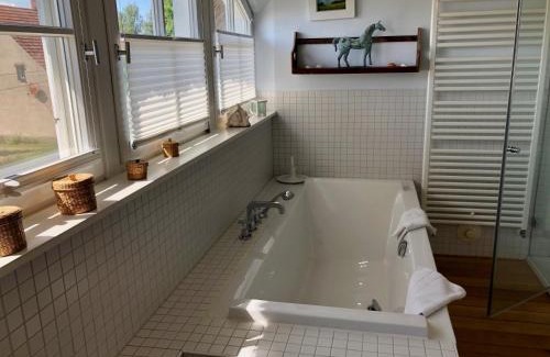 Quilitz House | Landhaus am Achterwasser mit Bootssteg