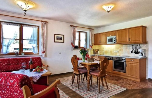 Rubi Apartment | Landhaus Bergkristall - Sommer Bergbahnen inklusive