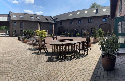 Erkelenz Hotel | Landhaus Göddertzhof