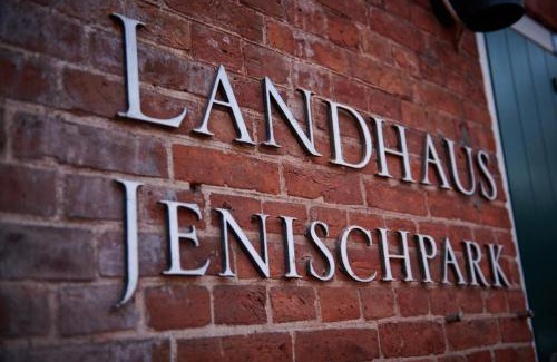Nienstedten Apartment | Landhaus Jenischpark