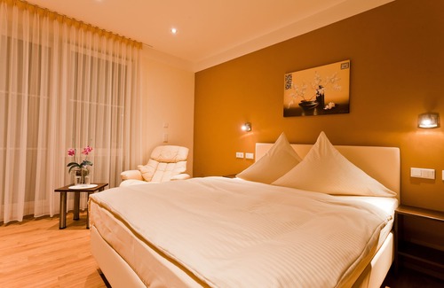 Kirchheim am Ries Hotel | Landhotel Garni Engelhard