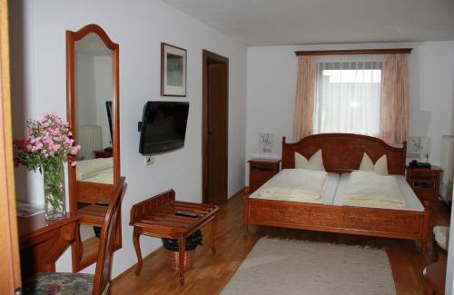 Sankt Florian am Inn Hotel | Landhotel St. Florian