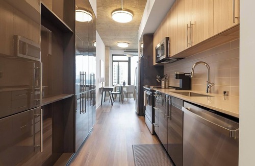 Baileys Crossroads Apartment | Landing | Amazing 1BD, Game Room, Gym