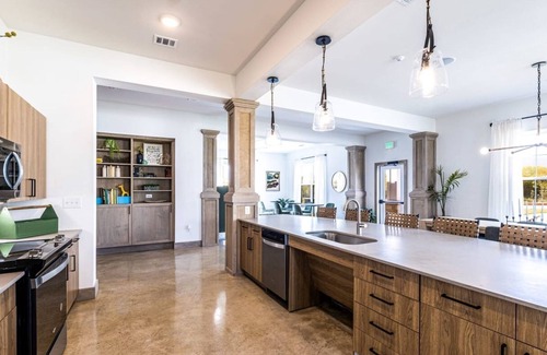 Pflugerville Apartment | Landing Apartments Pflugerville