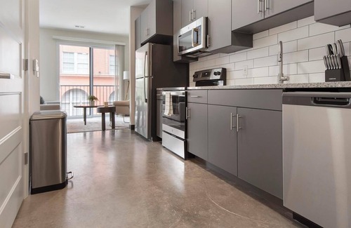 Downtown St. Louis Apartment | Landing at 11th & Spruce - Studio in Downtown