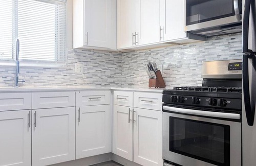 Ann Arbor Apartment | Landing at Arbor Haus - 1 Bedroom in Carpenter