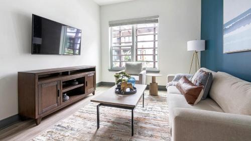 Southbank Apartment | Landing at Artea at Southbank - Jacksonville